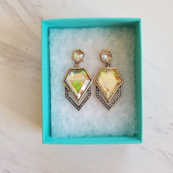 HP🎉🎉Multi Color Crystal Dangle Earrings - Picture 3 of 6